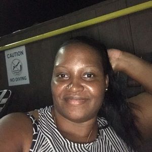 Meet your Posher, Latonya